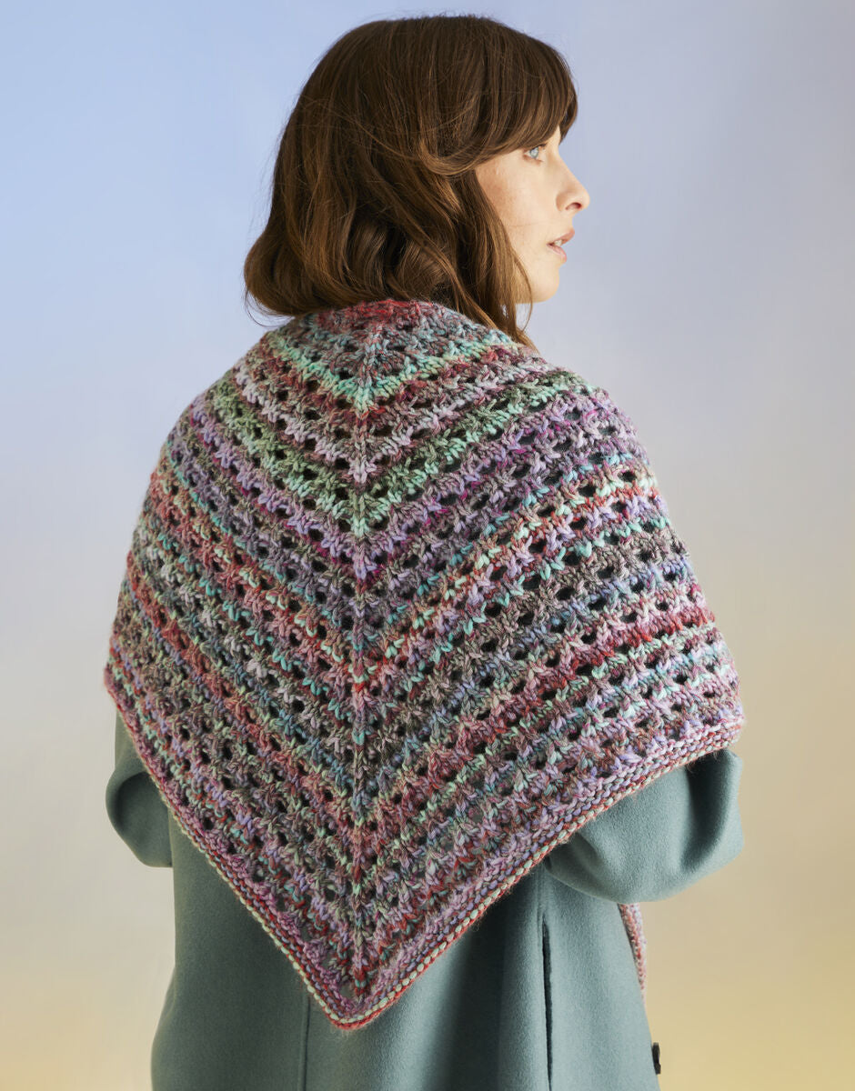 Sirdar 10711 - Sea Shells Shawl