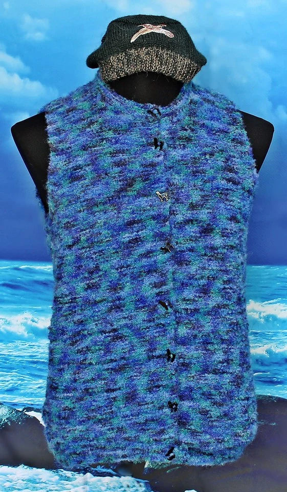 Boucle button up vest